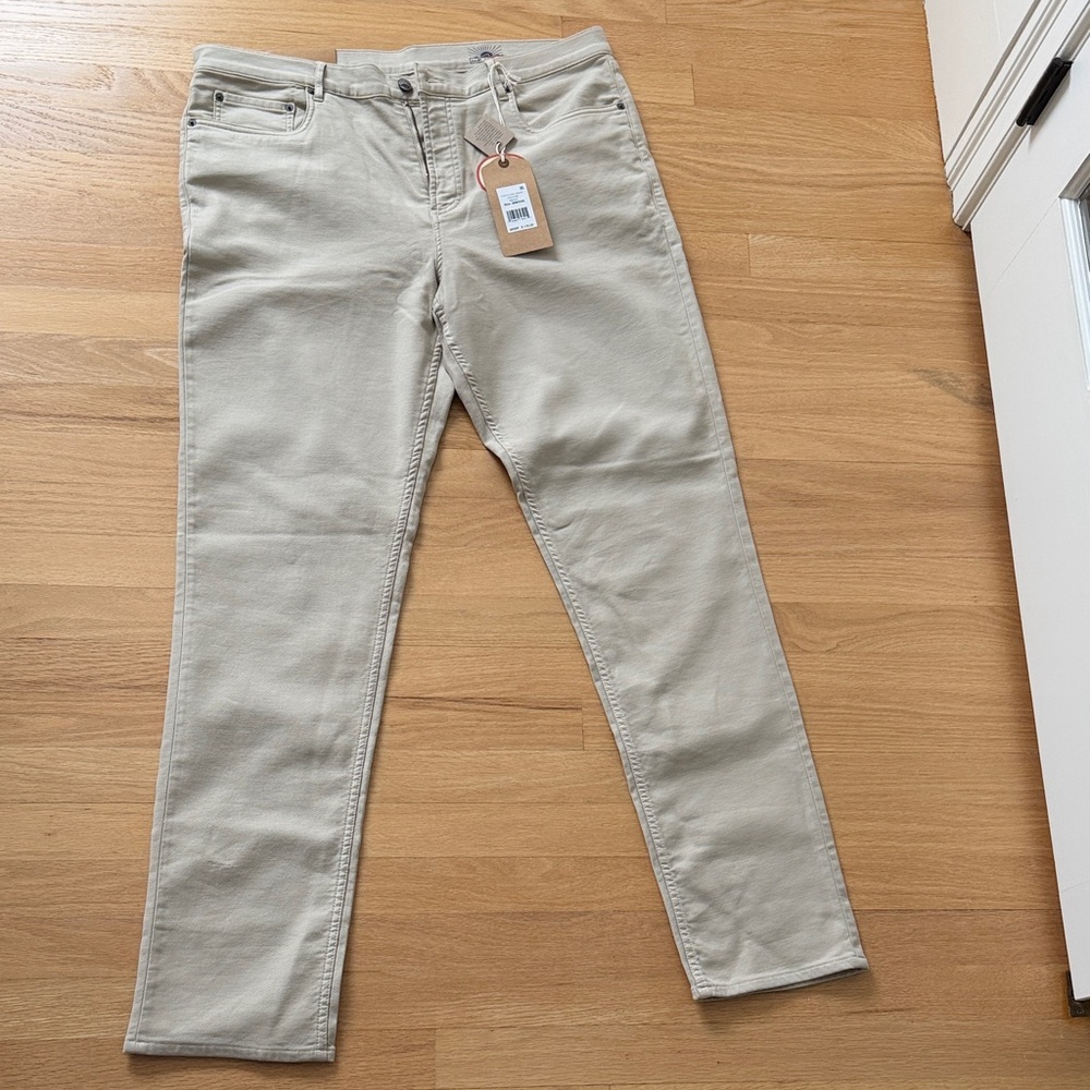 Faherty Stretch Terry 5pocket men’s pants, stone color, nwt